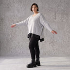 Weicher Strickpullover mit Rundhals aus Baumwolle und Memorytaft mit Seitenschlitzen
