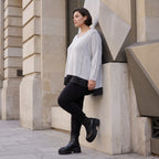 Weicher Strickpullover mit Rundhals aus Baumwolle und Memorytaft mit Seitenschlitzen
