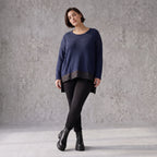 Wintershirt in Navy aus Strick mit Stretch Memorytaft Seitenschlitzen und Zipfelsaum