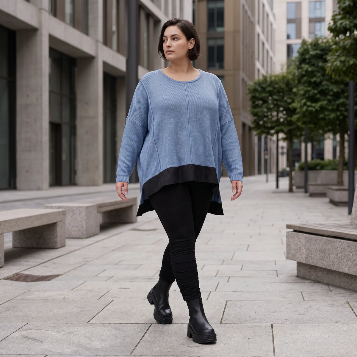 Strickpullover aus Baumwolle weich und warm mit Vokuhila Schnitt und Seitenschlitzen