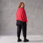 Strickpullover aus Baumwolle mit V-Ausschnitt kastiger Passform und seitlichen Schlitzen