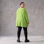 Strickshirt in Matchagrün mit Destroyedlook A-Linie Langarm und aufgesetzten Taschen
