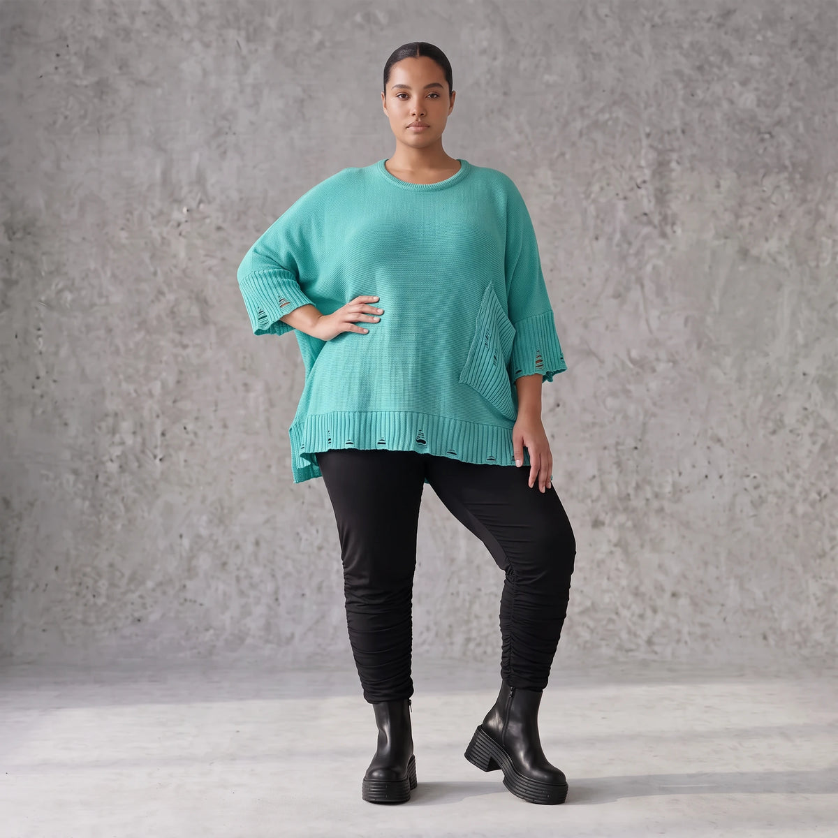 Strickshirt in A-Linie mit Taschen im Destroyed-Look aus Baumwolle mit weichem Stretch