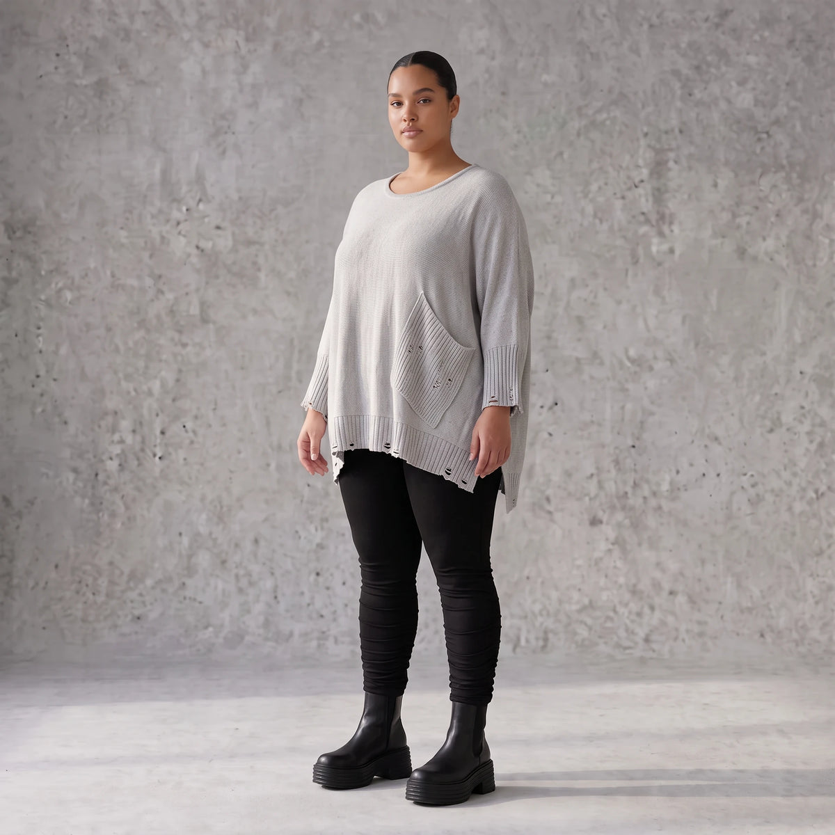 Grauer Strickpullover in A-Linie aus weichem Baumwollmix mit Stretch kuschelig warm