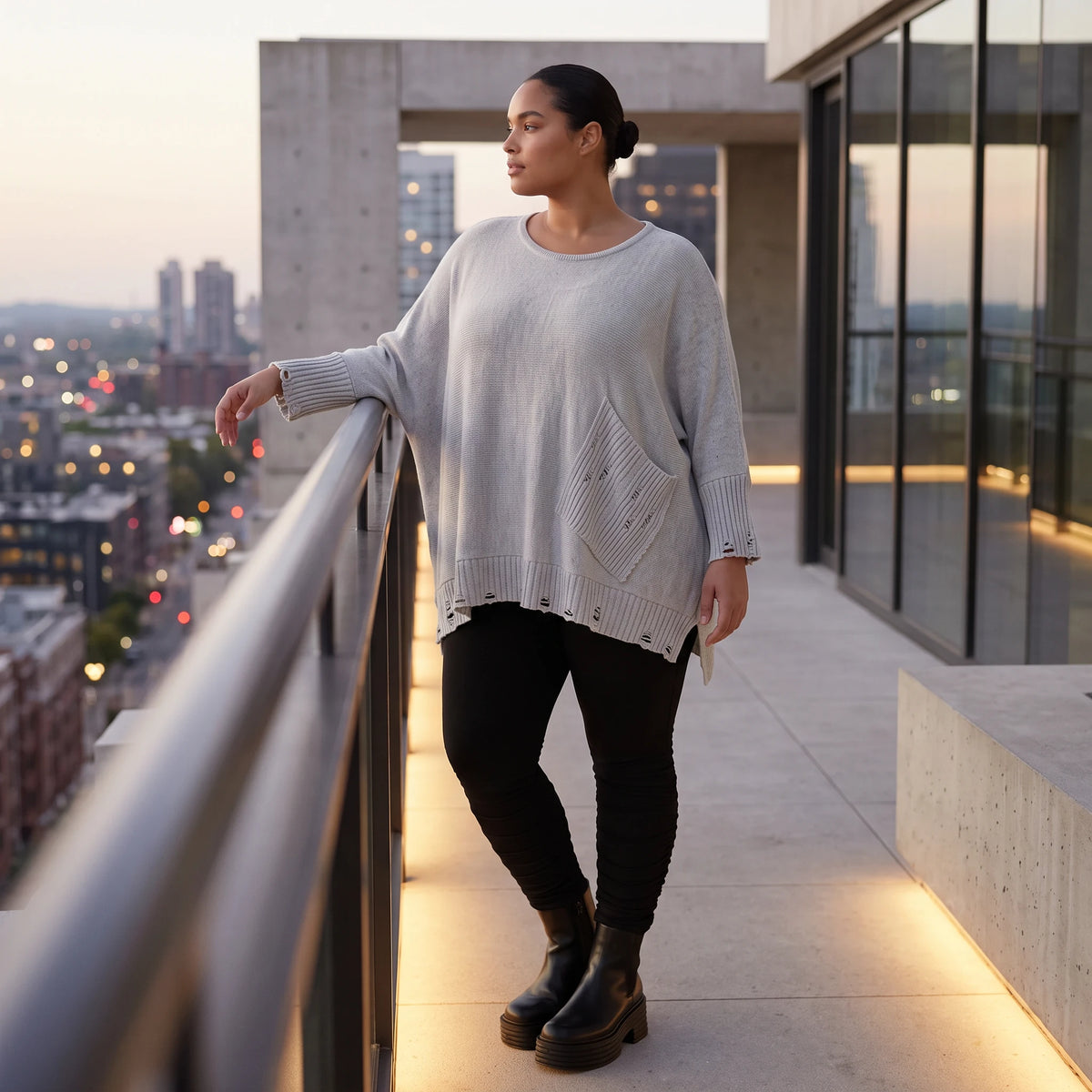 Grauer Strickpullover in A-Linie aus weichem Baumwollmix mit Stretch kuschelig warm