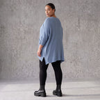 Strickpullover in Jeansblau mit Destroyed Optik A-Linie Rundhalsausschnitt Taschen Langarm
