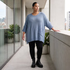 Strickpullover in Jeansblau mit Destroyed Optik A-Linie Rundhalsausschnitt Taschen Langarm