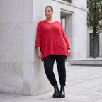 Warmes rotes Strickshirt in A-Linie aus weicher dehnbarer Stretchware mit Destroyedoptik