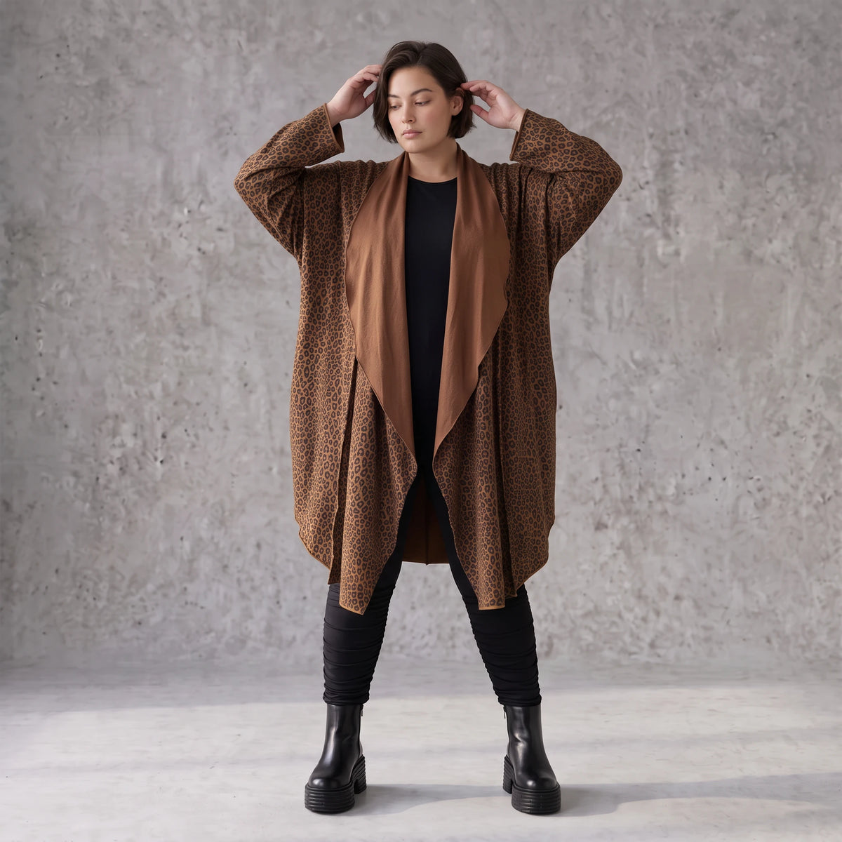 Longcardigan aus French Terry mit Stehkragen geradem Schnitt lang und Seitentaschen