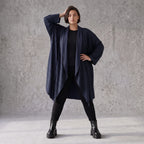 Cardigan aus weichem French Terry mit Stehkragen geradem Schnitt und Seitennahttaschen