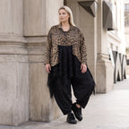 Elegante A-Linie Winterjacke in Beige/Schwarz aus Satinmaterialmix mit Netzdetails