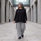 Ballonhose aus Bengaline in Schwarz/Weiß mit Stretch elastischem Bund und Fransentaschen