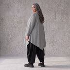 Bengalinebluse in Schwarz/Weiß A-Linie mit Rundhalsausschnitt Taschen und Zipfelsaum