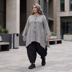 Bengalinebluse in Schwarz/Weiß A-Linie mit Rundhalsausschnitt Taschen und Zipfelsaum