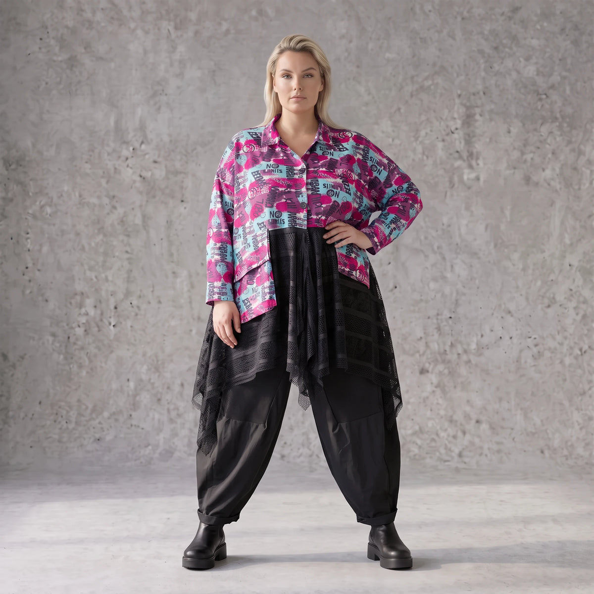 Ungefütterte Übergangsjacke in A-Linie aus Jersey mit Stretch Netzeinsätzen Zipfelsaum