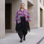 Ungefütterte Übergangsjacke in A-Linie aus Jersey mit Stretch Netzeinsätzen Zipfelsaum