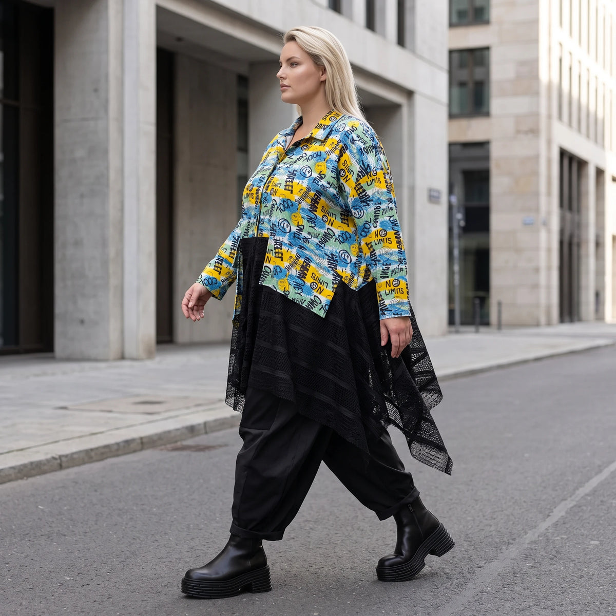 Gelb/Multi Jerseyjacke in A-Linie mit Netzeinsatz Hemdkragen Knopfleiste Zipfelsaum