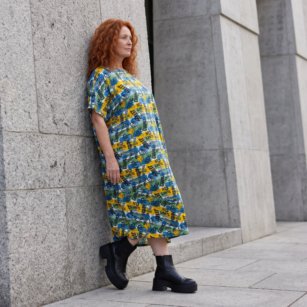 Kleid im Ballonschnitt aus Baumwolljersey mit Gelb/Multi Print und elastischem Komfort