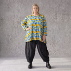 Jerseyshirt in Gelb/Multi mit Rundhalsausschnitt in A-Linie und 7/8-Arm lässig