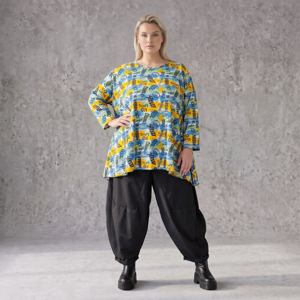 Jerseyshirt in Gelb/Multi mit Rundhalsausschnitt in A-Linie und 7/8-Arm lässig