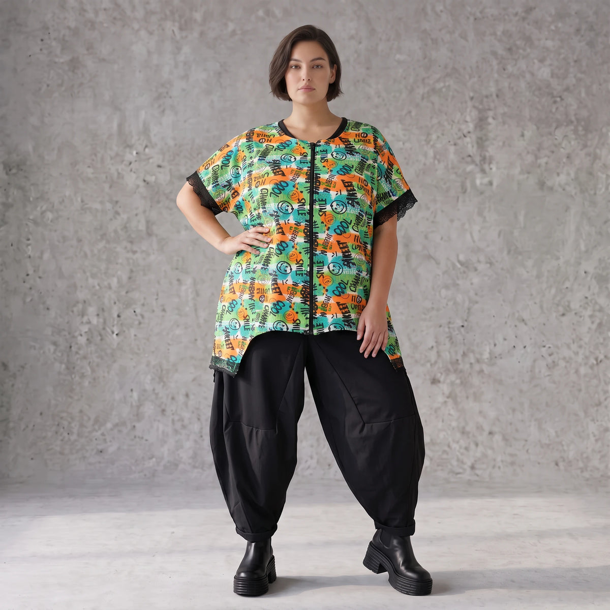 Vokuhilaweste aus softem Stretchjersey mit Netzdetail und lockerem Schnitt modern chic