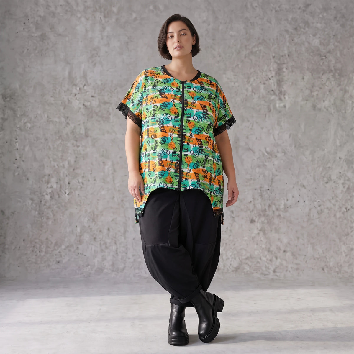 Vokuhilaweste aus softem Stretchjersey mit Netzdetail und lockerem Schnitt modern chic