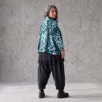 Kastiges Rollkragenshirt aus Viskosetwill mit Stretch und 3/4-Arm mit lockerem Fall
