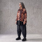 Twillshirt mit Rollkragen und 3/4-Arm in Rost/Weiß mit kastiger Form aus Twill