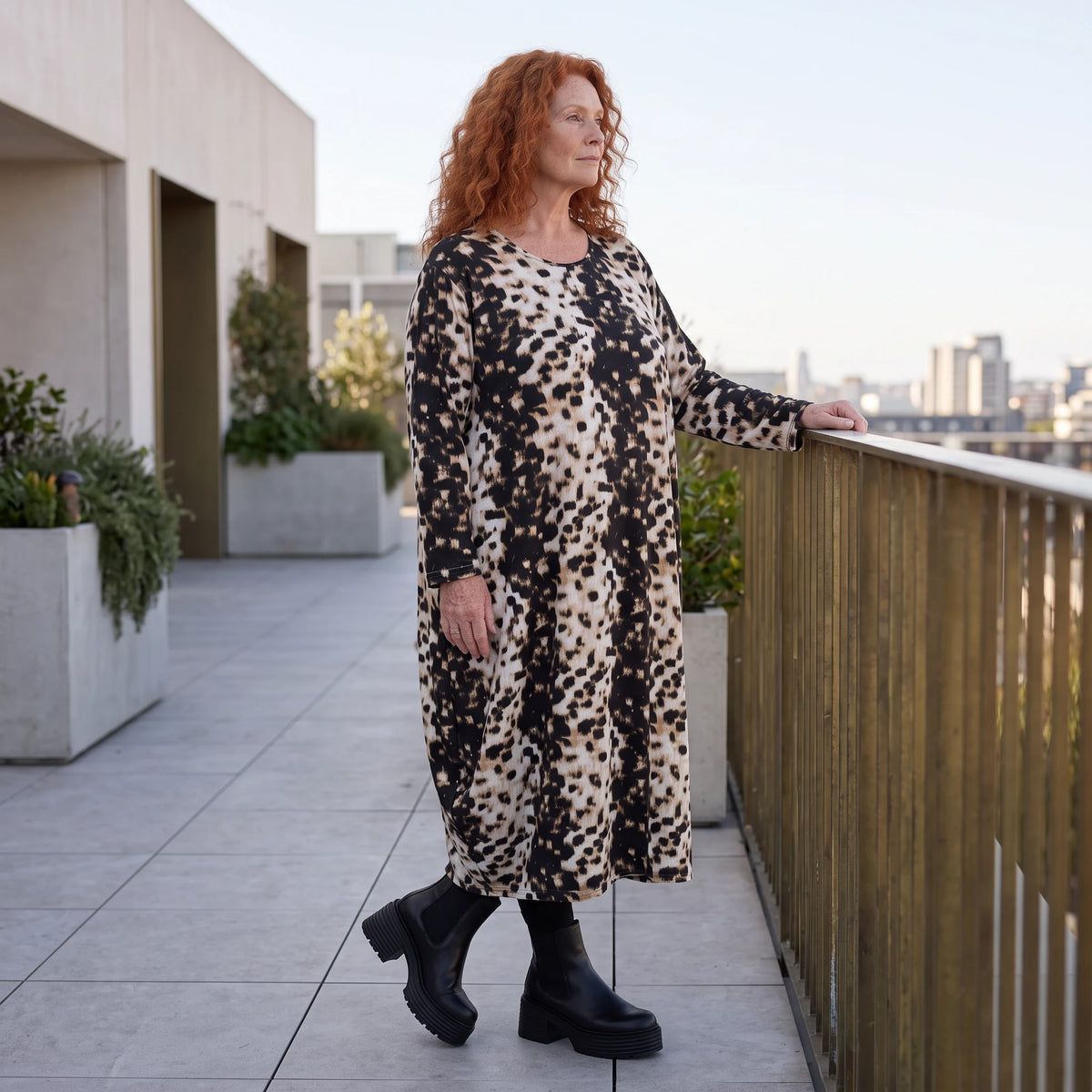 Twillkleid in Ballonform mit Rundhalsausschnitt Langarm aus Viskosemix mit Softstretch