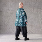 Langarmshirt in Petrol/Weiß aus weichem Stretch Twill mit Rundhalsausschnitt in A-Linie