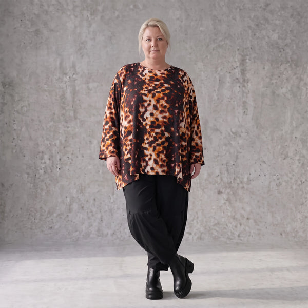Langarmshirt aus rost/weißem Viskosetwill mit Stretch in A-Linie mit Rundhalsausschnitt