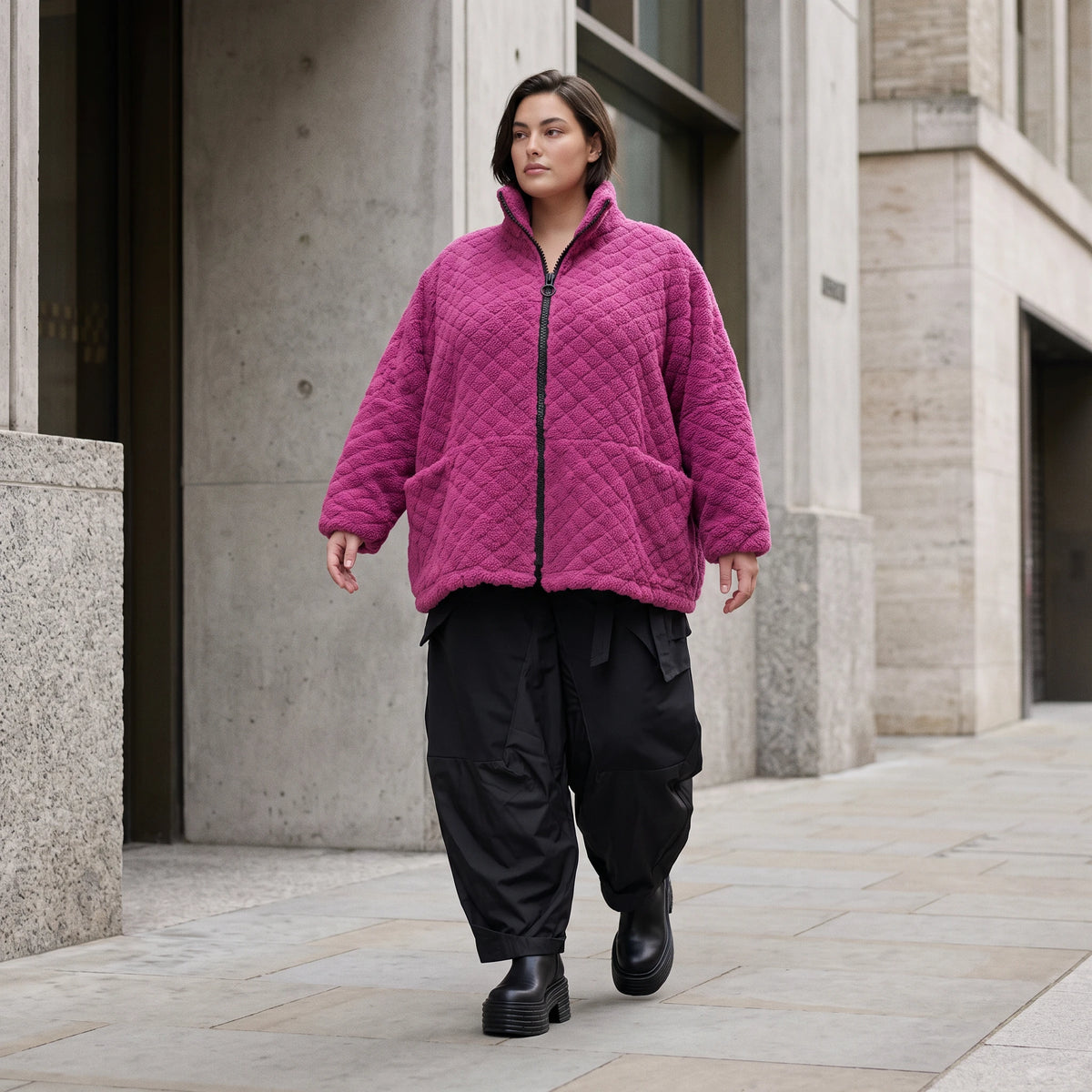 Fuchsia Teddyjacke mit kastigem Schnitt Stehkragen Reißverschluss und Nahttaschen