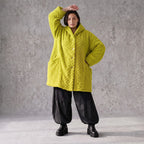Flauschige limette Teddyjacke in Ballonform mit Kapuze und Taschen für Winterkomfort