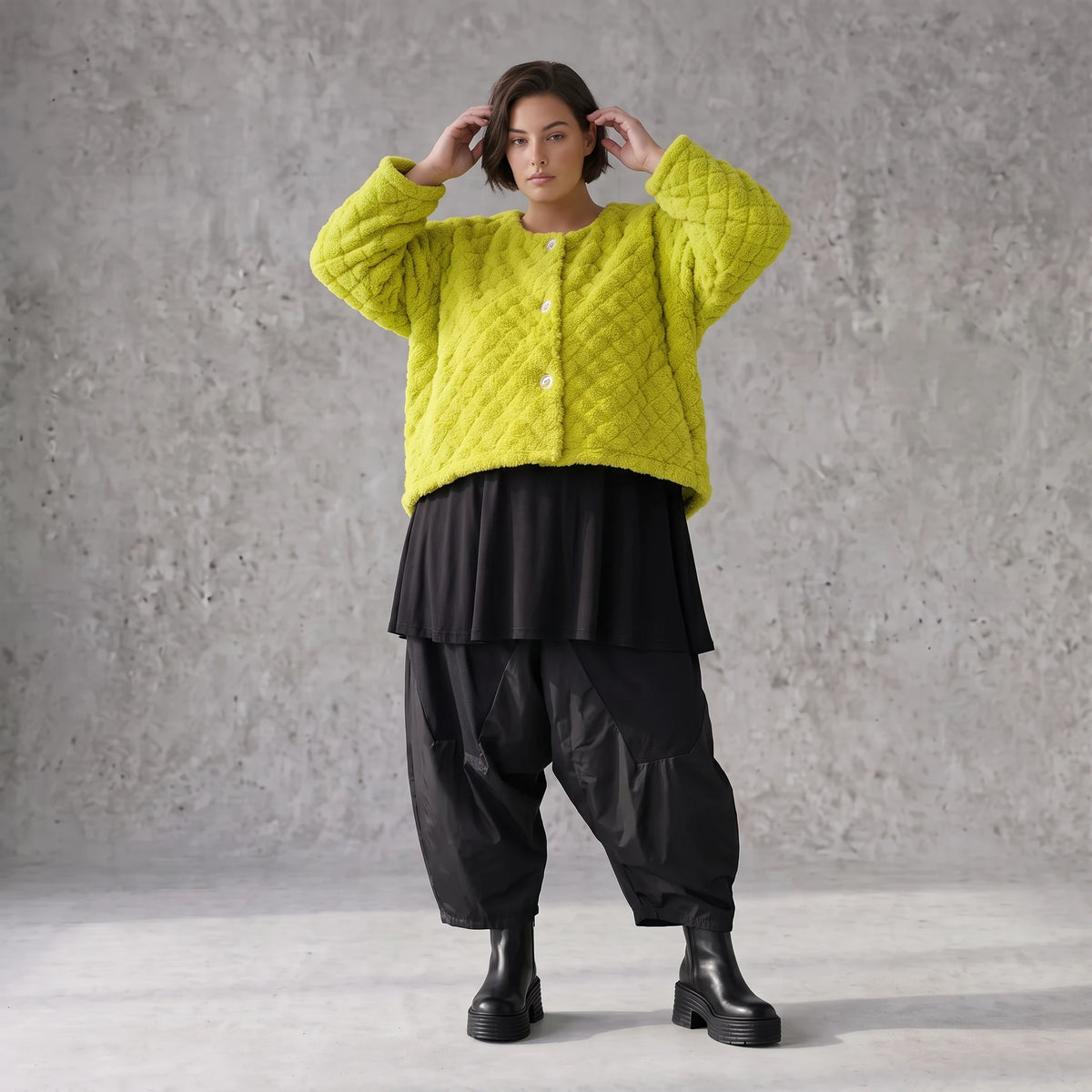 Kuschelige Teddyjacke in Limette mit gerundetem Schnitt warm mit laessig femininem Look