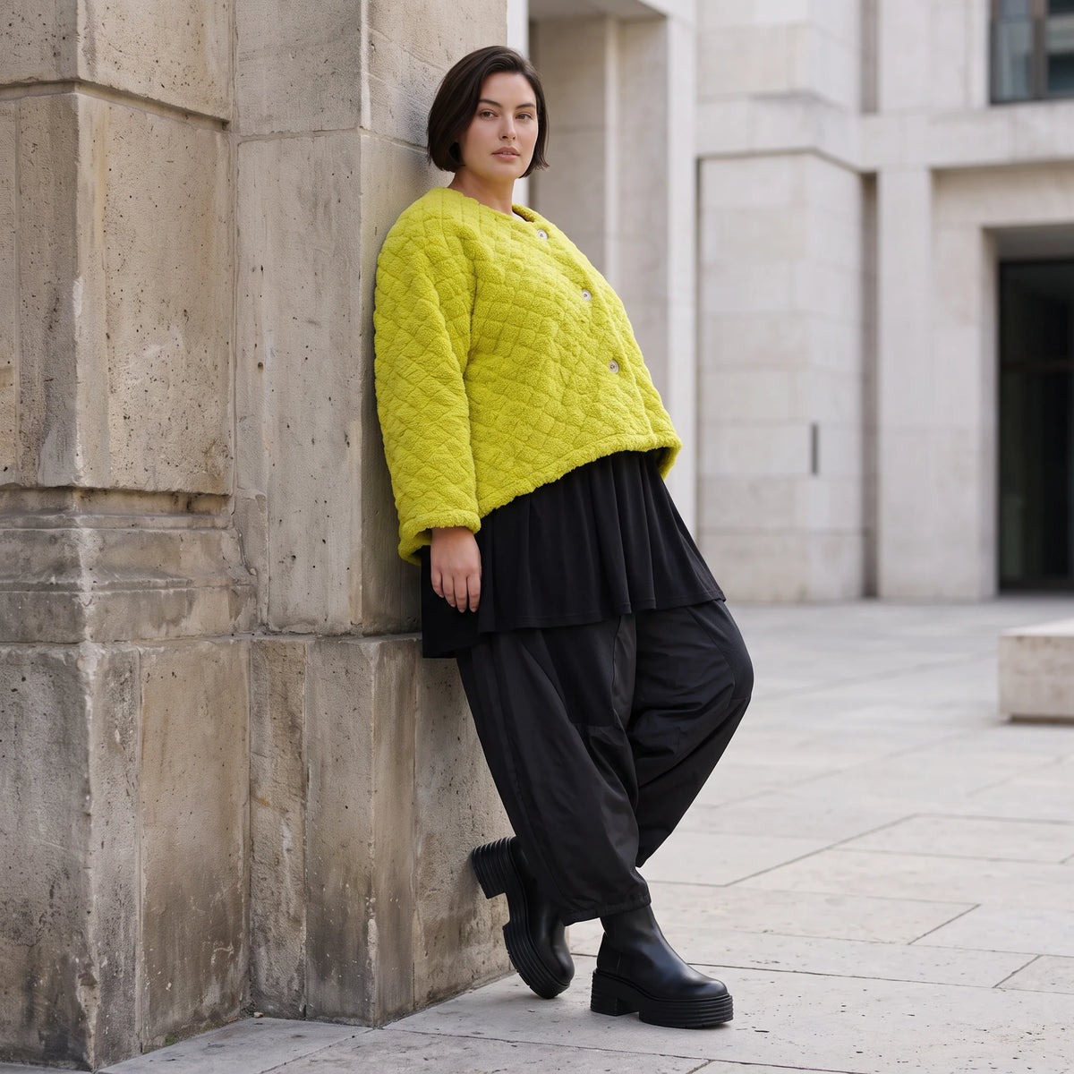 Kuschelige Teddyjacke in Limette mit gerundetem Schnitt warm mit laessig femininem Look