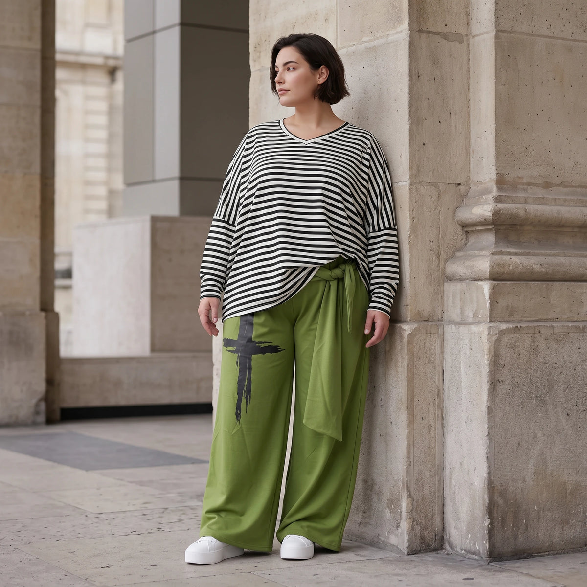 Warme Fleecemarlenehose mit Bindegürtel und Stretch in weiter Form für kalte Wintertage