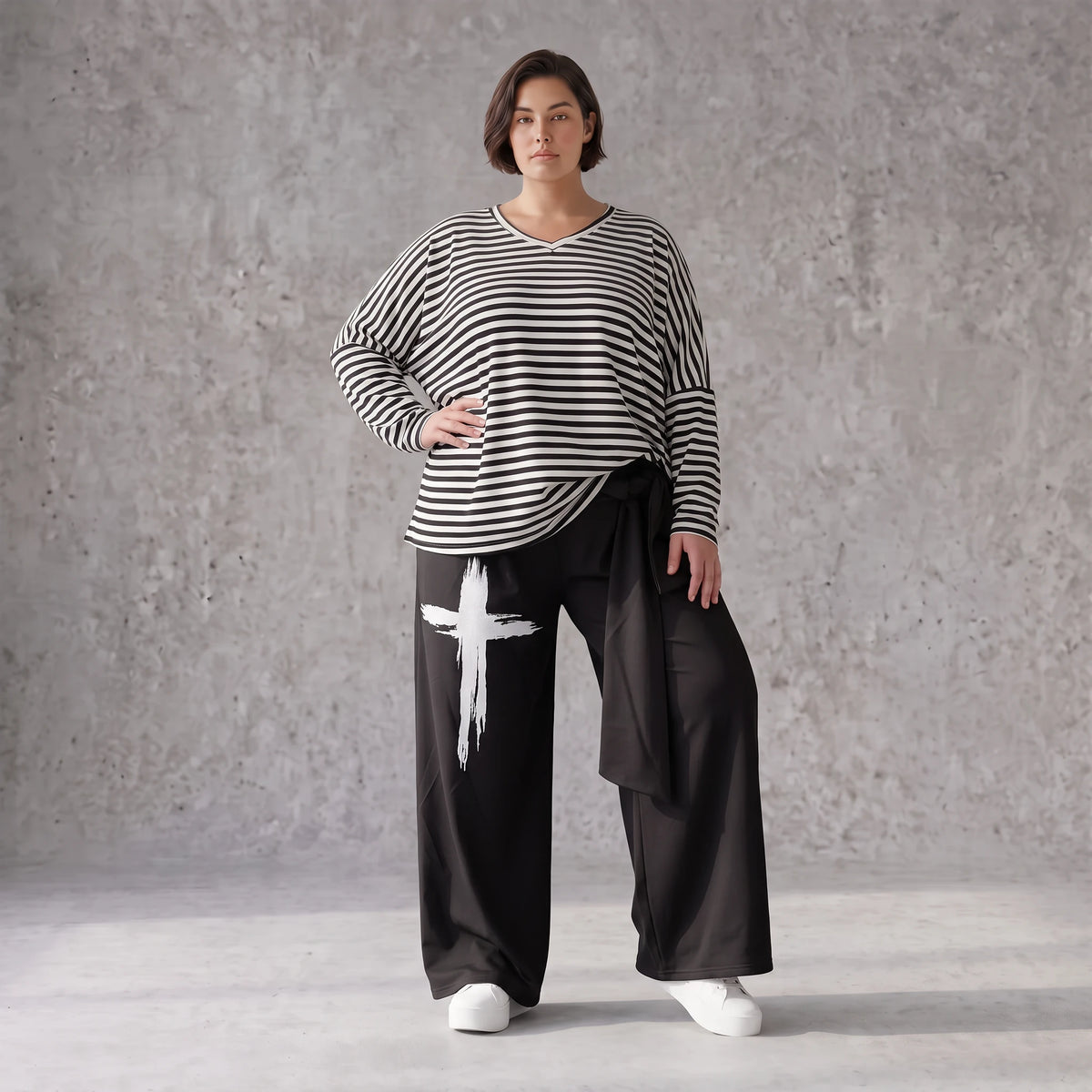 Warme Fleece Marlenehose mit elastischem Bund und Bindegürtel im weiten Komfortschnitt
