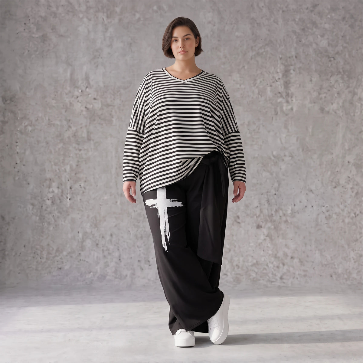 Warme Fleece Marlenehose mit elastischem Bund und Bindegürtel im weiten Komfortschnitt