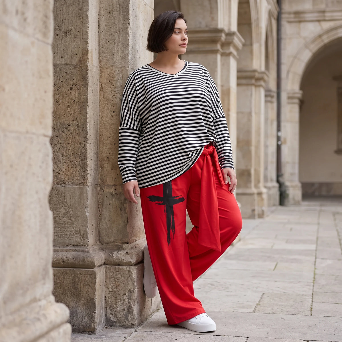 Warme Marlenehose aus Fleece mit Stretch elastischem Bund Bindegürtel und weitem Bein
