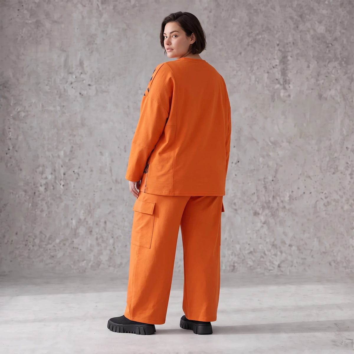 Ballonhose aus Fleece mit Stretch in legerer Form mit Taschen und Klappenverschluss