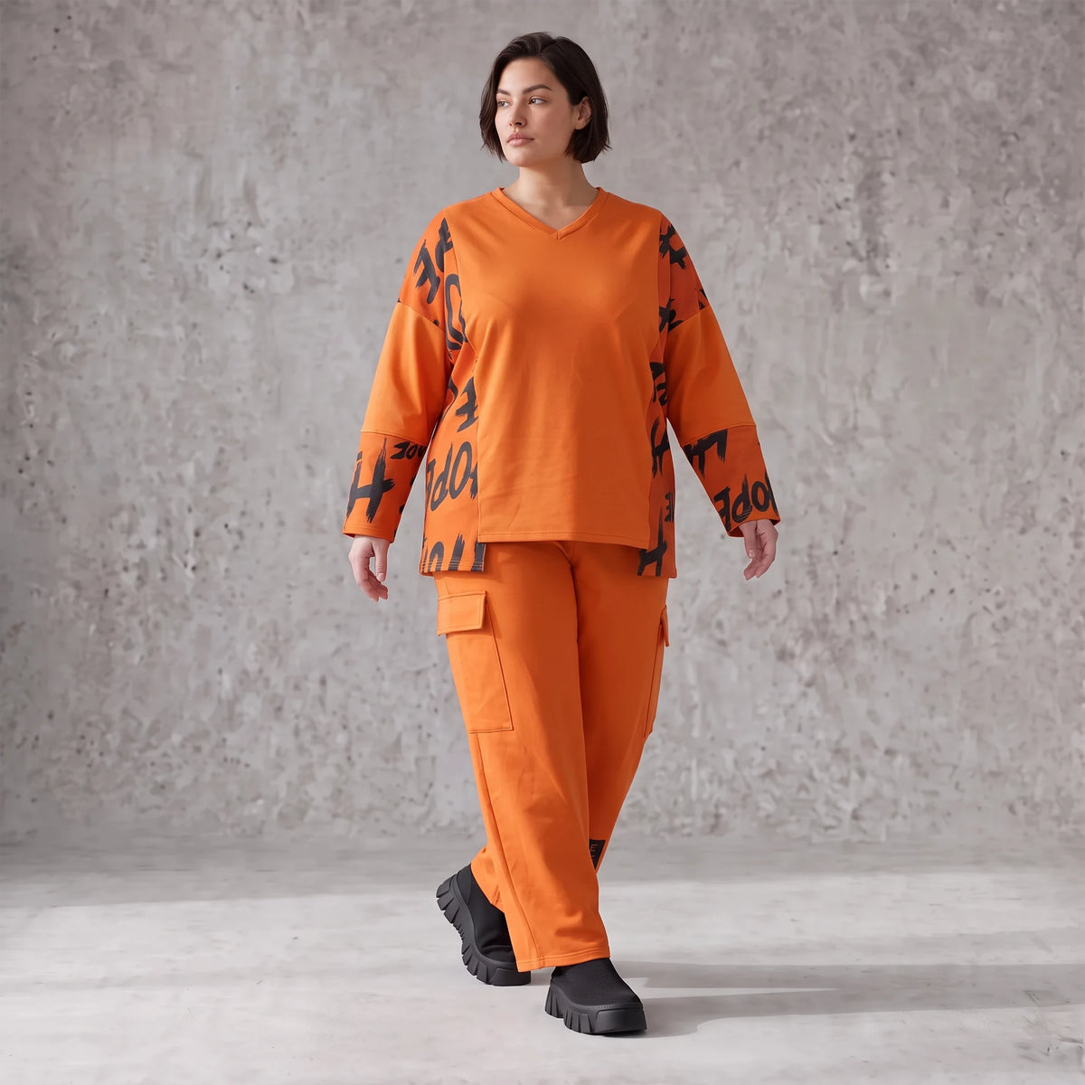 Ballonhose aus Fleece mit Stretch in legerer Form mit Taschen und Klappenverschluss