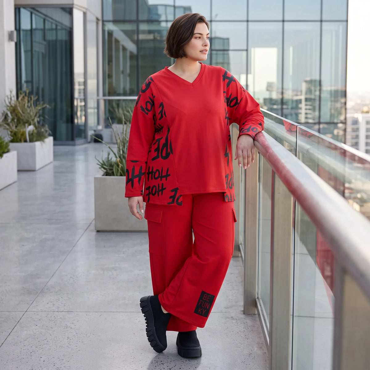 Ballonhose aus weichem Fleece mit elastischem Bund Stretch und Taschenklappen im Winter