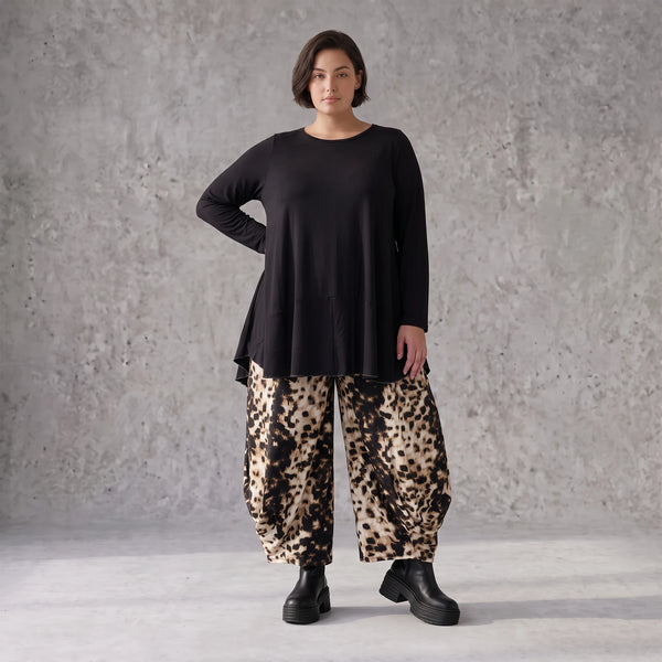 Braun/Weiße Ballonhose aus Stretch Twill mit Elastikbund und weitem Bein im Schlupfstil