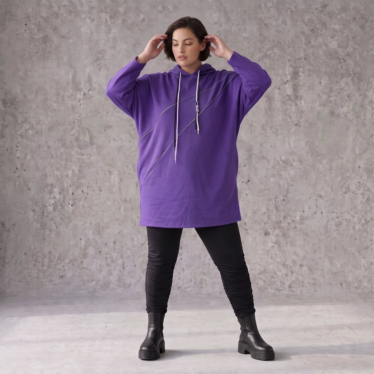 Fleecehoody mit Stretch in gerader Form warm und kuschelig für entspannte Winterlooks