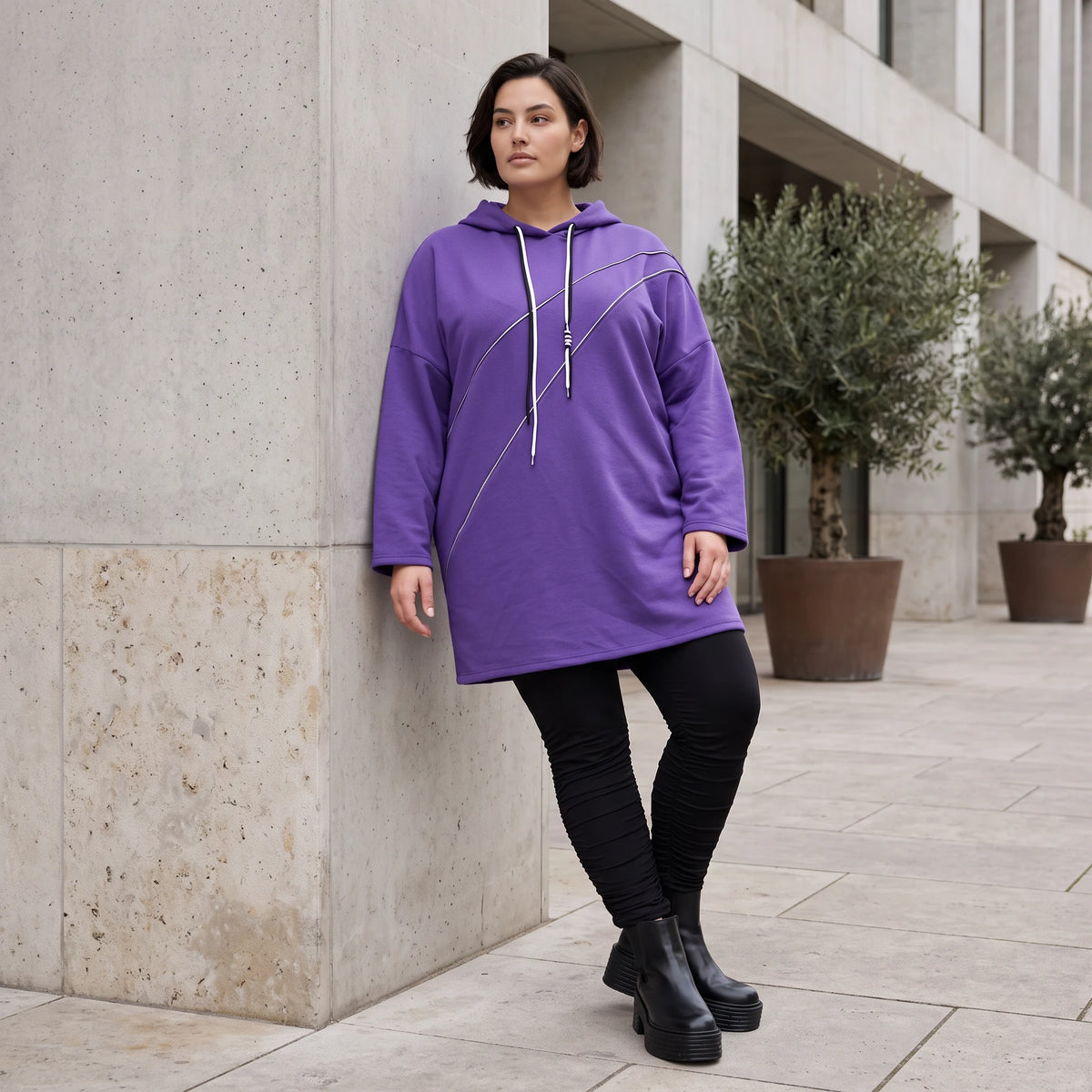 Fleecehoody mit Stretch in gerader Form warm und kuschelig für entspannte Winterlooks
