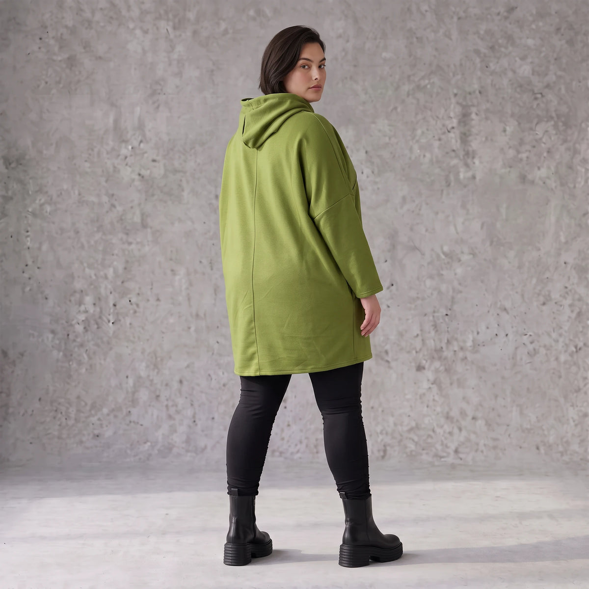 Olivgruener Fleece Hoody mit Stretchkomfort im geraden Schnitt warm und alltagstauglich
