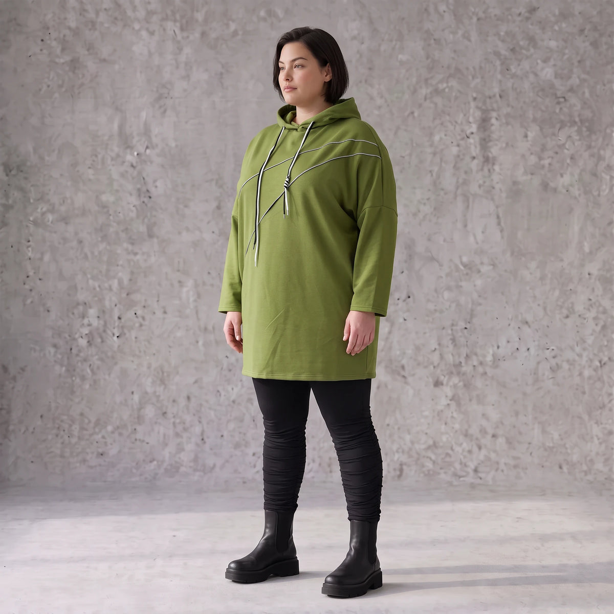 Olivgruener Fleece Hoody mit Stretchkomfort im geraden Schnitt warm und alltagstauglich