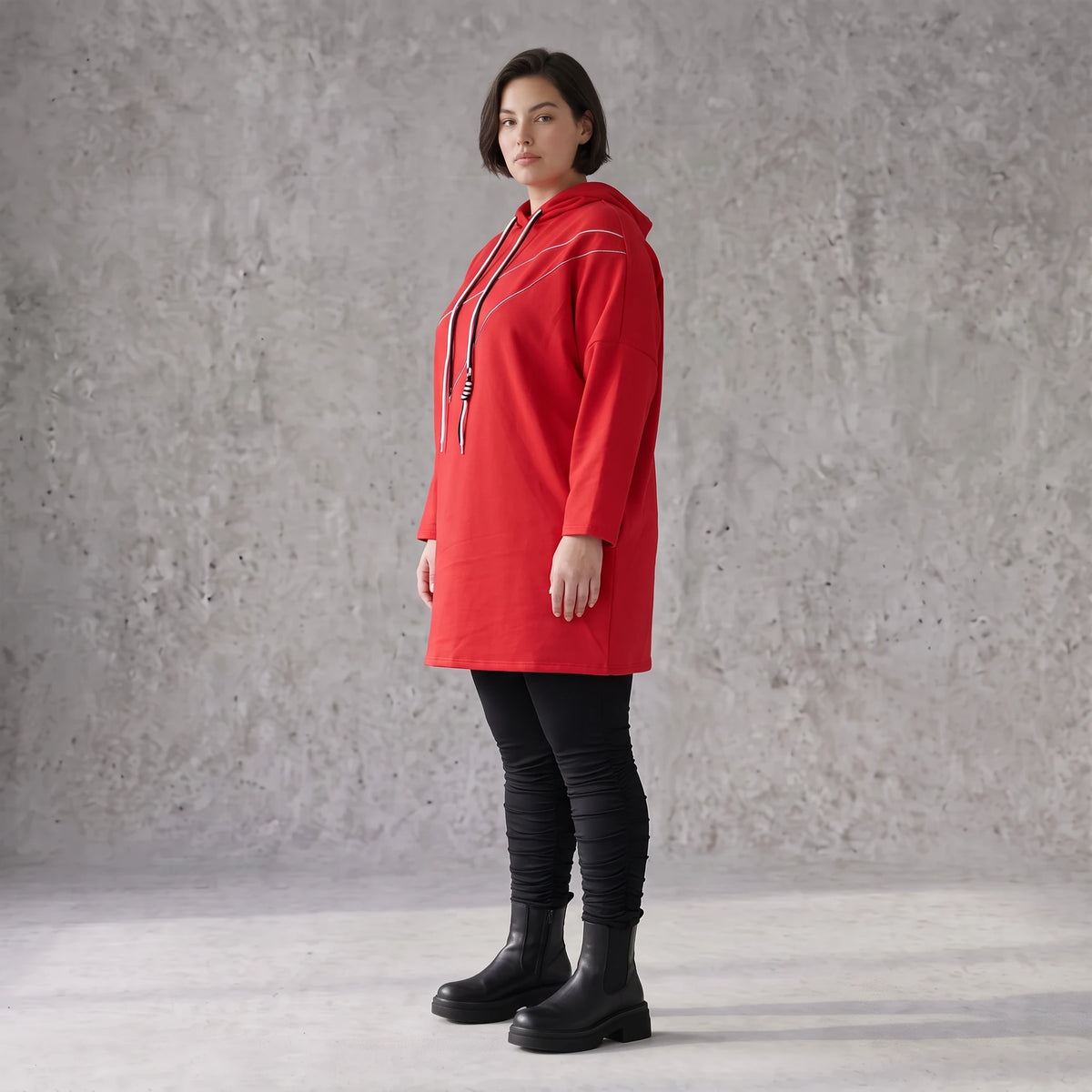 Roter Fleece Hoody in lässiger Passform kuschelig weich warm und bequem für kalte Tage