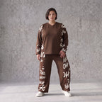 Braune Fleece Ballonhose mit Stretch Schnürbund und Taschen für winterlichen Komfort