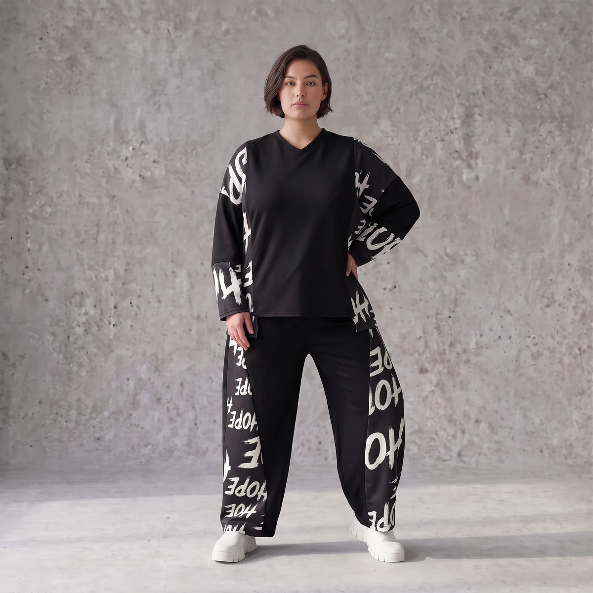 Ballonhose aus weichem Fleece mit Schnürbund und schmal zulaufendem Bein für den Winter